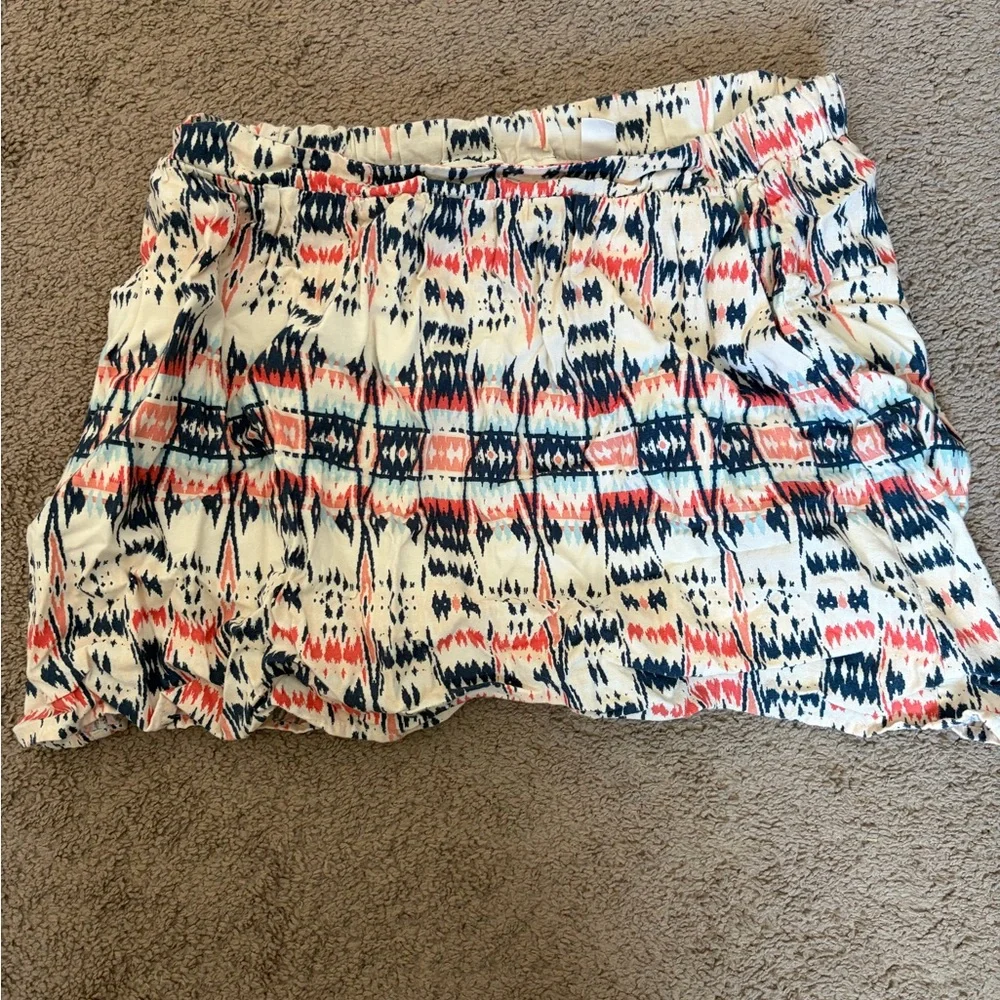 Old Navy - Picture 1 of 5